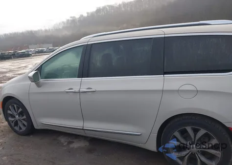 2017 Chrysler Pacifica Limited from USA, damaged, VIN 2C4RC1GG5HR669776